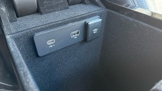 Land Rover Range Rover Velar 2.0 P400e R-Dynamic HSE 5dr Auto Estate